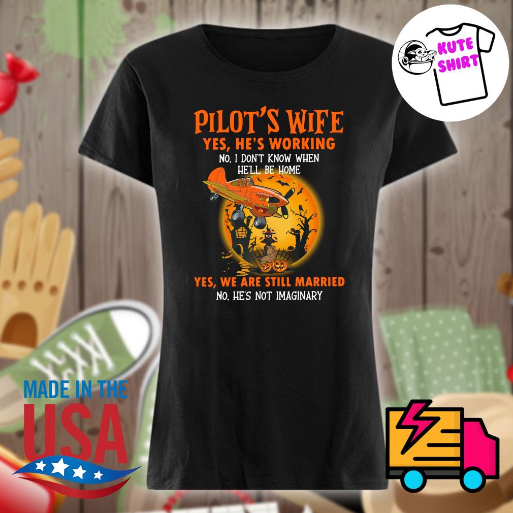 I Dunno What The Hells in There Halloween T-Shirt 